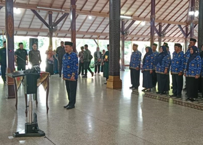 Akhir Penantian 2 Tahun, 294 Kepala Sekolah di Kabupaten Cirebon Resmi Dilantik