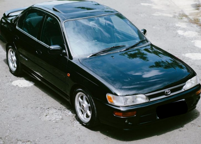 Mulai Rp17 Jutaan! 5 Rekomendasi Mobil Sedan Pabrikan Jepang Tahun 90an, Seharga Motor Baru!