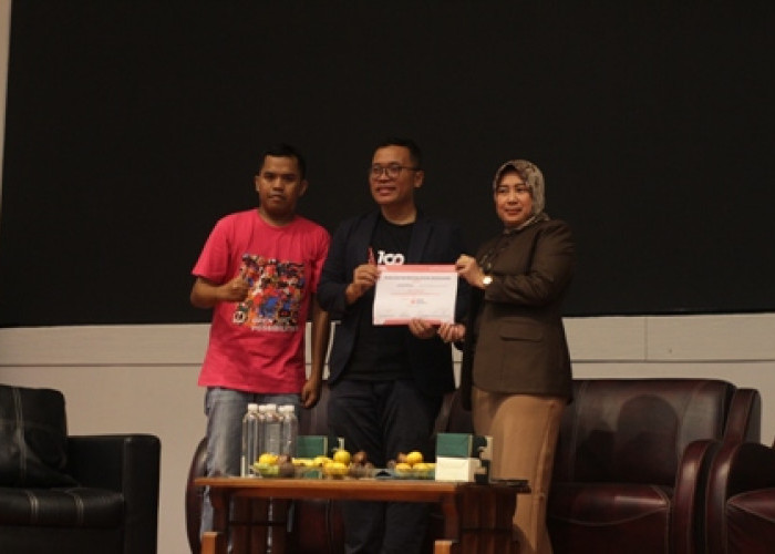 Smartfren dan UGJ Cirebon Gelar Seminar Kreativitas Digital 