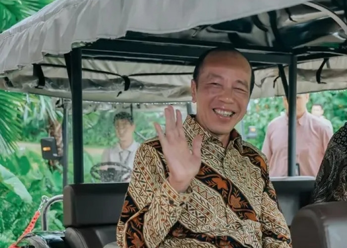 Juli, Jokowi ke Cirebon, Disambut Parade Gajah