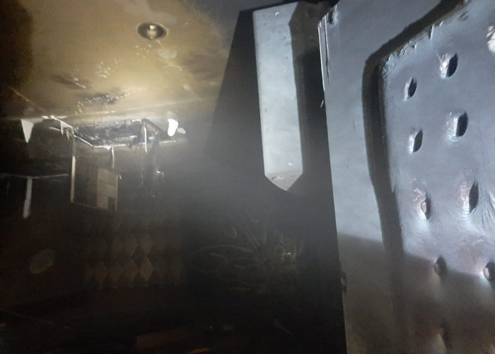 Situasi Terkini Kebakaran Rain KTV Cirebon, Ternyata Asap dari Room 402