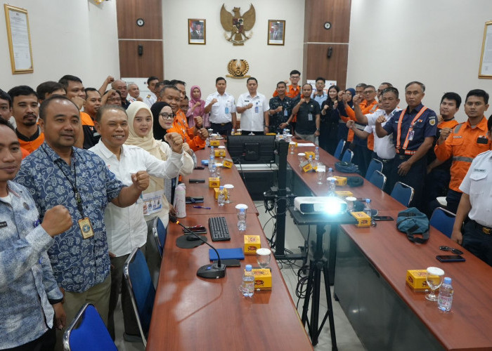 Cegah penggunaan Narkoba, KAI Daop 3 Cirebon Gandeng BNN Kota Cirebon Berikan Edukasi kepada Pegawai