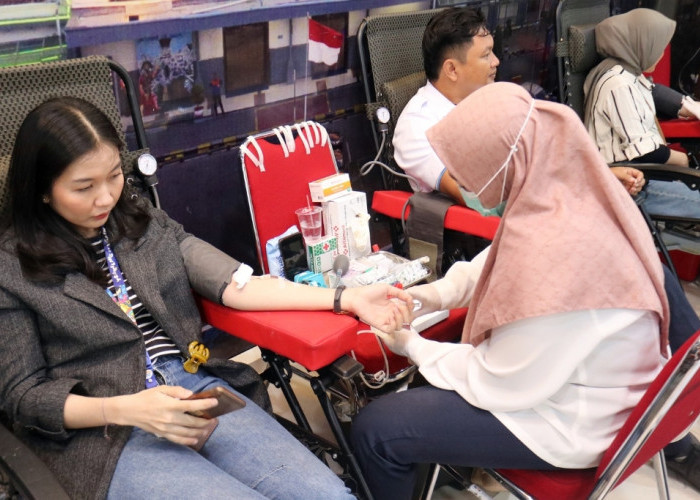 Sambut Nataru, PT KAI Daops 3 Cirebon Gelar Donor Darah 