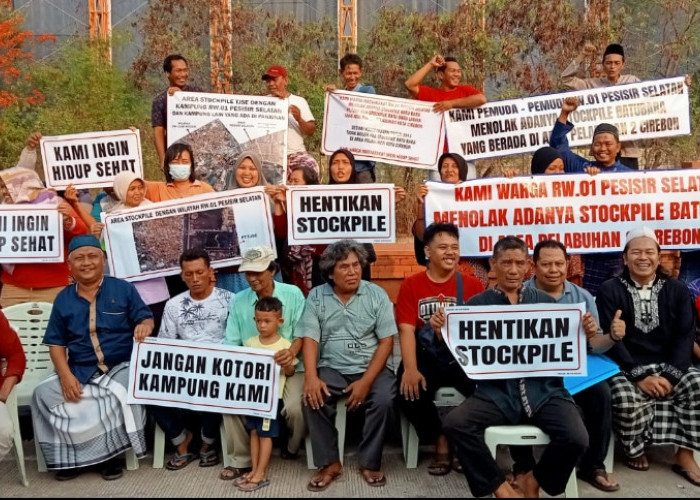Kembali Protes, Warga Kampung Pesisir Selatan Kota Cirebon Minta Stockpile Batubara Ditutup