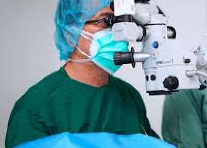 Operasi Katarak Laser Tanpa Pisau: Kenali Teknologi Catalys untuk Penglihatan Lebih Jernih