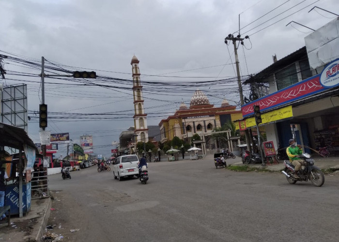 Warga Pertanyakan Tugas Dishub Kabupaten Cirebon, Lampu Merah Pasar Pabuaran Mati