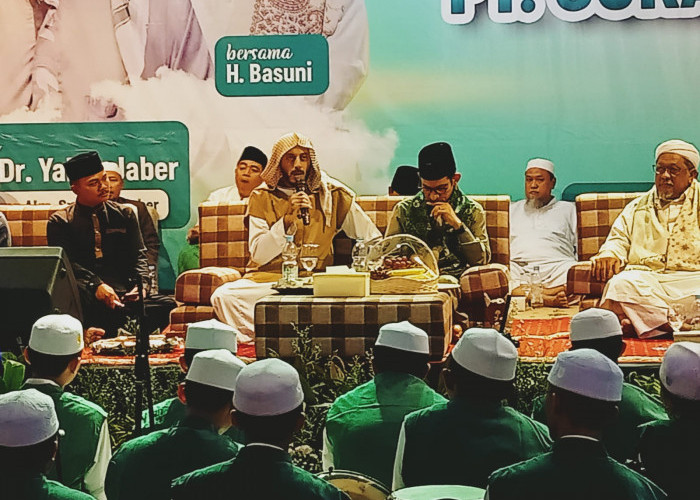 Maulid Nabi dan Milad Surabraja Sukses Abadi, Ada Adik Syekh Ali Jabber