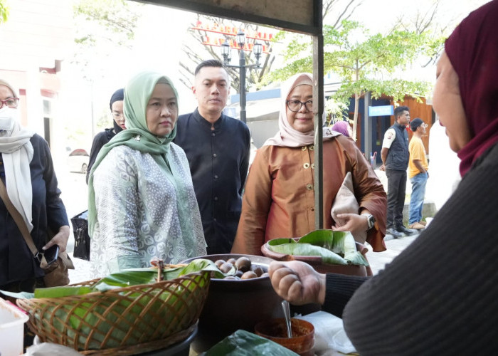 Disperindag Jawa Barat Gelar Pasamoan di Pasar Kreatif Jabar 