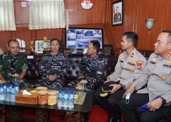 KRI Dewa Ruci Jadi Saksi Pertemuan Forkopimda Kota Cirebon, Ini Pesan Pentingnya