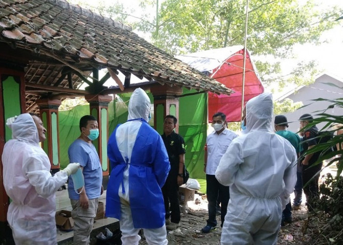 Pembongkaran Makam di Arjawinangun Cirebon, Keluarga Curiga Kematian Tidak Wajar