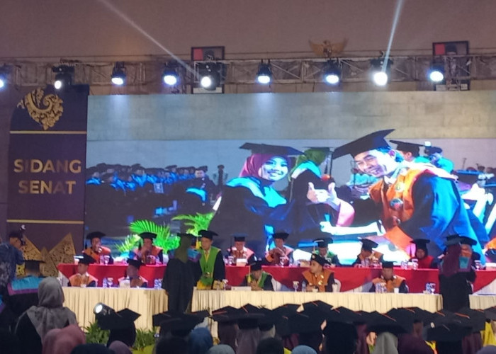 Universitas Sindang Kasih Majalengka Wisuda 234 Mahasiswa 