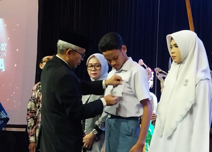 SMA Islam Al Azhar 5 Cirebon Gelar Akhirussanah Angkatan 27