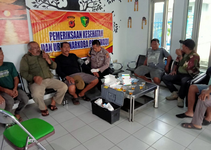 Belasan Sopir Bus di Cirebon Jalani Tes Urine Jelang Operasi Ketupat Lodaya, Ada Apa?