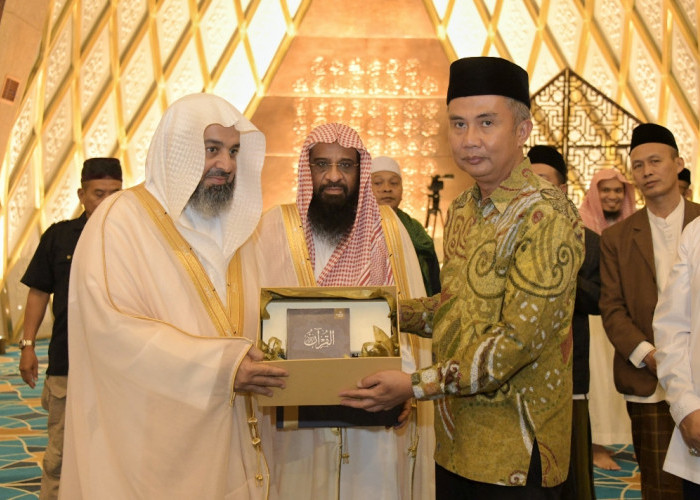 Hadiri Seminar Internasional, Wamen Kerajaan Arab Saudi Sambangi  Masjid Al-Jabbar Bandung