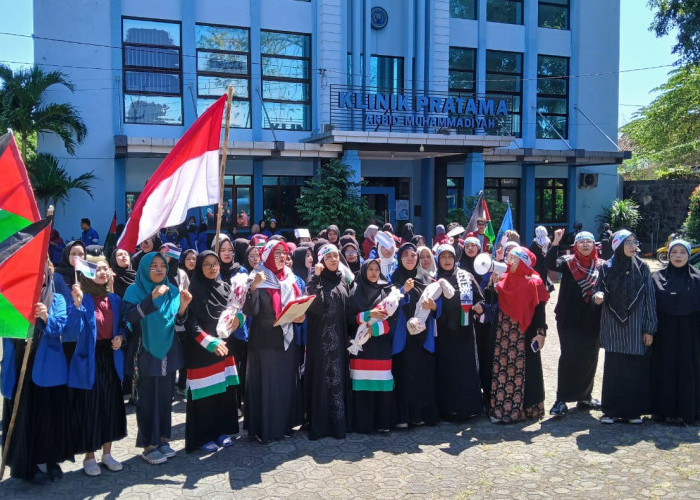 Aksi Bela Palestina, Stikes Muhammadiyah Cirebon Kumpulkan Donasi