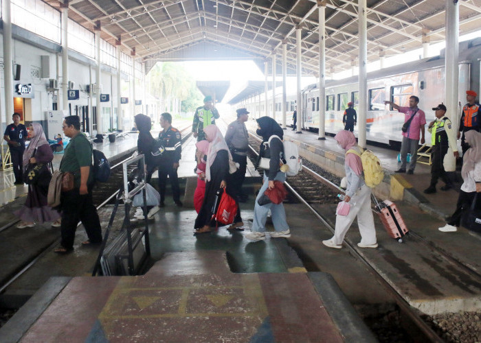 Baru Terjual 15 Persen! Tiket KA Cirebon–Gambir Bisa Habis Kapan Saja, Buruan Pesan!
