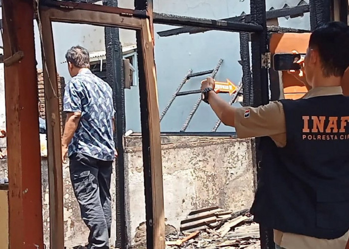 Anak Nekat Bakar Rumah Orangtua di Gombang Cirebon Sudah Nikah Tapi Pengangguran