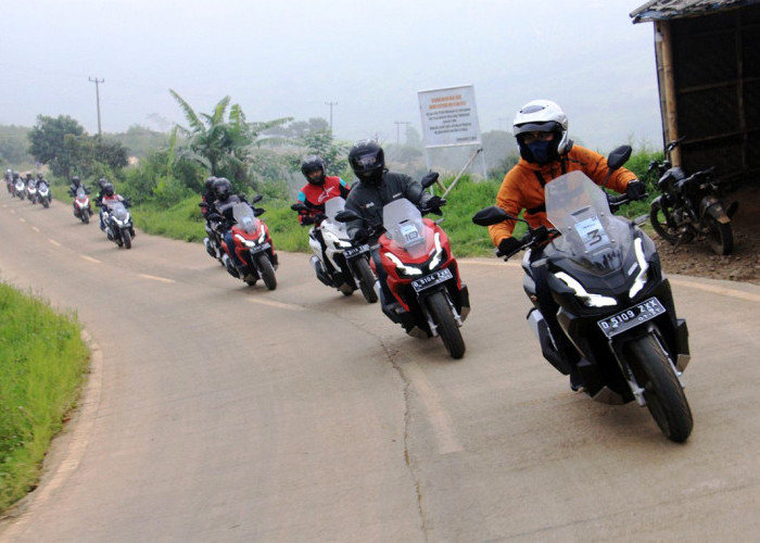 Berkendara Sepeda Motor Wajib Menggunakan Riding Gear yang Lengkap