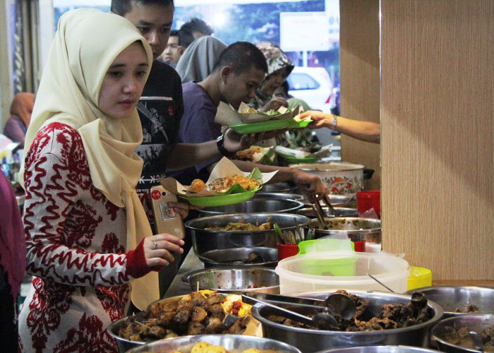 7 Makanan Khas Cirebon Terenak yang Sayang untuk Dilewatkan Jika Sedang Berwisata ke Kota Udang