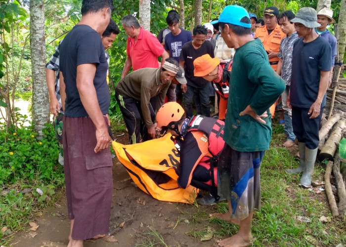 Tim SAR Gabungan Berhasil Temukan Korban Tenggelam di Sungai Cibodas Majalengka