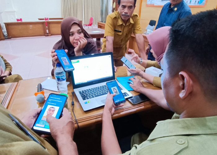 Disdukcapil Kabupaten Cirebon Gencarkan Sosialisasi Penggunaan Identitas Digital