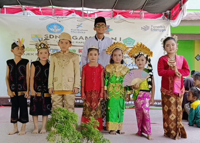 Luar Biasa! Sejumlah Siswa SDN 1 Pegambiran Kota Cirebon Tampilkan Kreativitasnya di Ajang Karya P5
