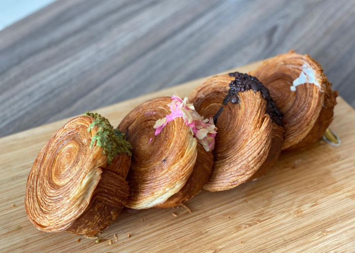 Cromboloni Viral di Cirebon, Pastry Manis Perpaduan Croissant dan Bombolini 