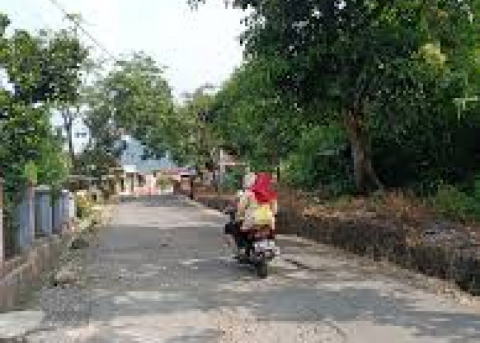 Akses Antar Desa Rusak, Warga Kuningan Utara Dorong Tambahan Anggaran Infrastruktur