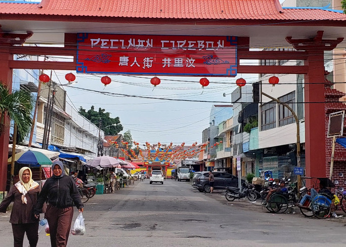 Kenduri Kue Bulan Ramaikan Pecinan Cirebon, Gapura Winaon Bakal Diresmikan