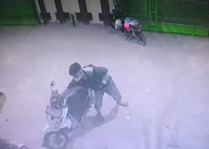 Di Cirebon Maling Motor Beraksi di Masjid, Gagal Setelah Ketahuan Jamaah Subuh
