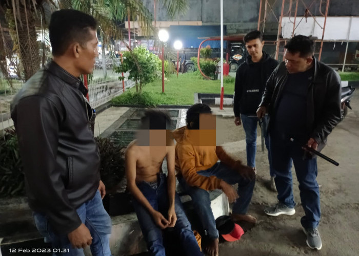 Dua Pemuda di Ciledug Cirebon Malam Mingguan Bawa Senjata Tajam, Bukan Mau Apel, Jadinya Begini