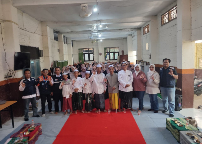 Bukan Sekadar Santunan, KAI Daop 3 Cirebon Bawa Pesan Penting soal Keselamatan Kereta Api