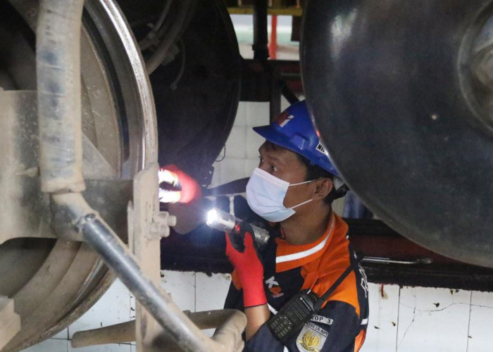 KAI Daop 3 Cirebon Optimalkan Perawatan Sarana untuk Pastikan Kelancaran Angkutan Lebaran 2026