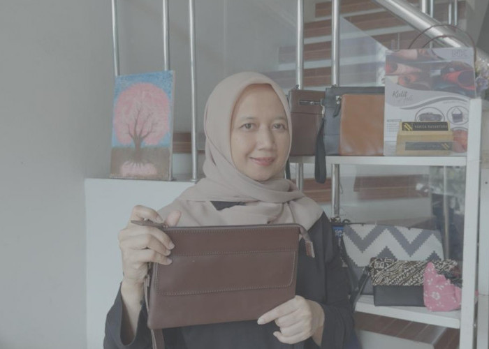  FIFGROUP Apresiasi Peran UMKM Perempuan Binaan dalam Mengembangkan Usaha dari Rumah