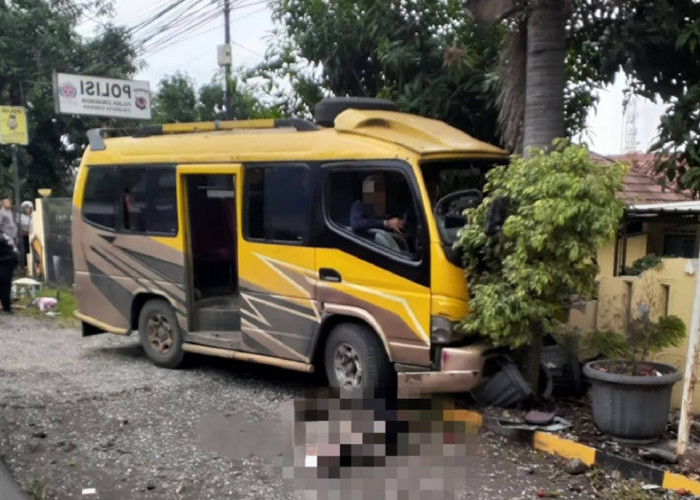 Tragis! Kecelakaan Maut Motor vs Elf di Ciwaringin, 2 Tewas di Tempat