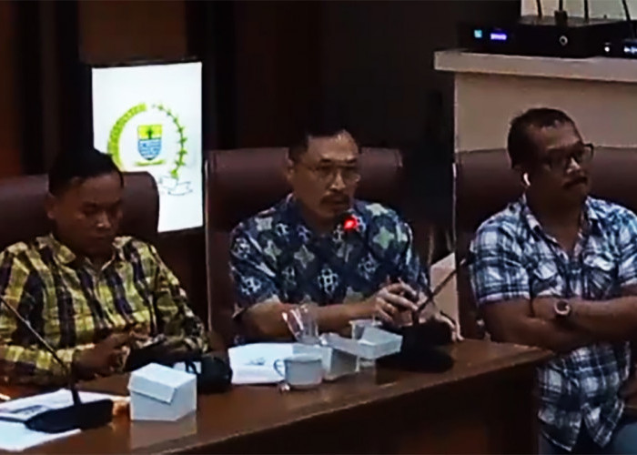 DPRD Desak Hak Paten Nama Batik Trusmi Dicabut