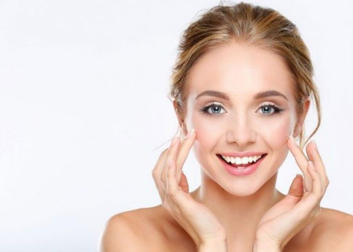 Berikut cara mengencangkan kulit wajah secara alami yang patut kalian coba di rumah