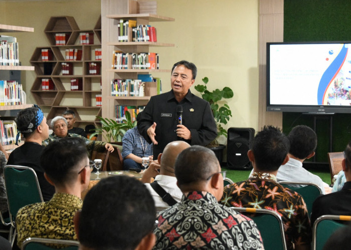 Sekda Herman Suryatman Dorong Pasar Tradisional di Jabar Miliki Tata Kelola Persampahan yang Baik