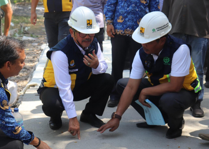 31 Ruas Jalan Kabupaten Cirebon Diperbaiki, Kepala DPUTR: Semoga Tidak Rusak Lagi