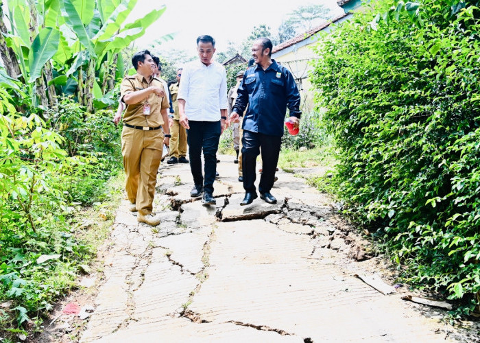 Tanah Bergerak di Cianjur, Bey Machmudin Minta PVMBG Segera Lakukan Assessment