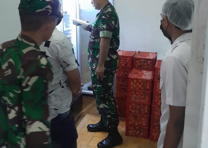 Pastikan Dapur MBG Bersih dan Sehat, Dandim 0614/Kota Cirebon Sidak Dapur SPPG Lemahwungkuk