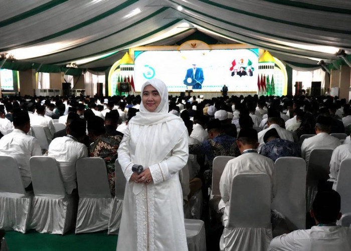 Dari Cirebon ke Tambakberas, Siti Farida Hadiri Muktamar ke-35 NU