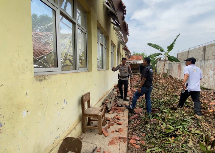 Baru Direhab Tahun 2021, 3 Ruang Kelas Sekolah Dasar di Majalengka Ambruk