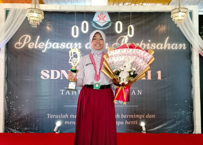 Kelulusan SDN Sadagori 1, Fakhira Alyssa Quinn Borong Penghargaan