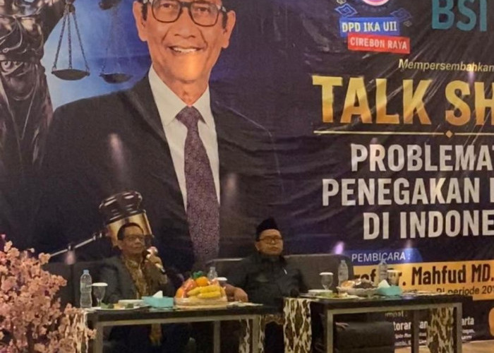 Mahfud MD Ungkap Kunci Penegakan Hukum Berkeadilan Saat Talkshow di Cirebon