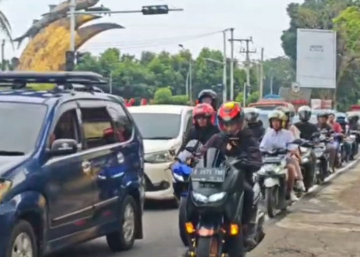 Puncak Arus Balik 2026: Kuningan-Cirebon Macet, Waktu Tempuh 3 Jam