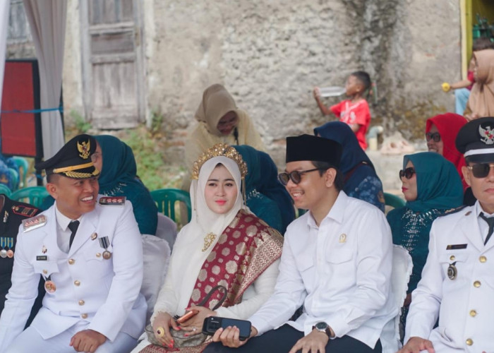 Dari Lapangan Desa Buntet, Asyrof Abdik Dorong Sinergi Pemprov Jabar dan Pemerintahan Desa