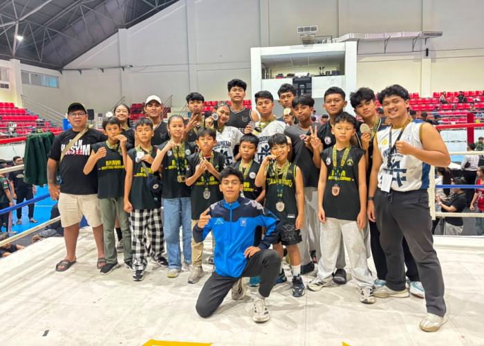 MENYALA! Kota Cirebon Raih 18 Medali Indonesia Muaythai Championship 2026