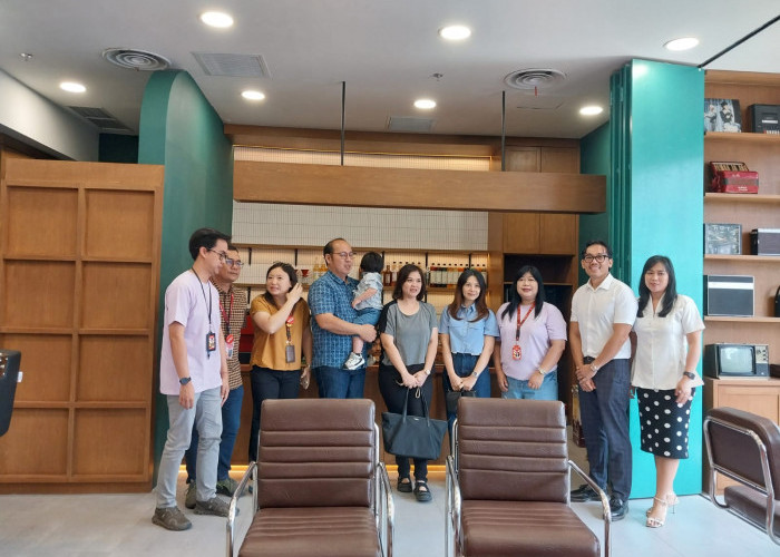 Redbox kini ada di Yogya Grand Cirebon, Hadirkan Barbershop dan Coffee 