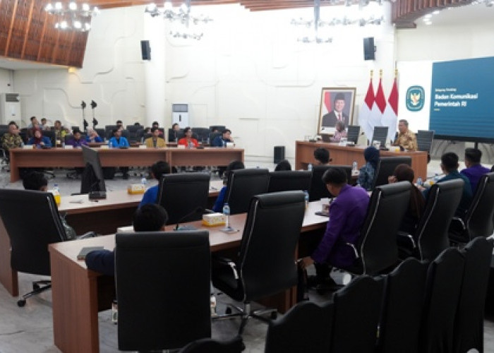 FLS 2026 Jadi Ruang Dialog Mahasiswa dengan Kepala Bakom RI dan Menteri Koperasi